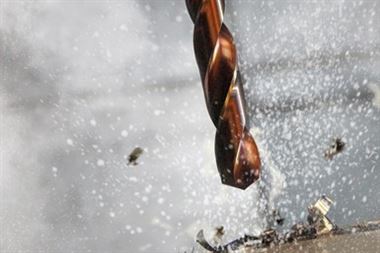 多马普拉米特HX钻孔机提高效率和刚性