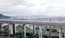 山推E5R-180混凝土搅拌站，为河北高速路基建设加速度